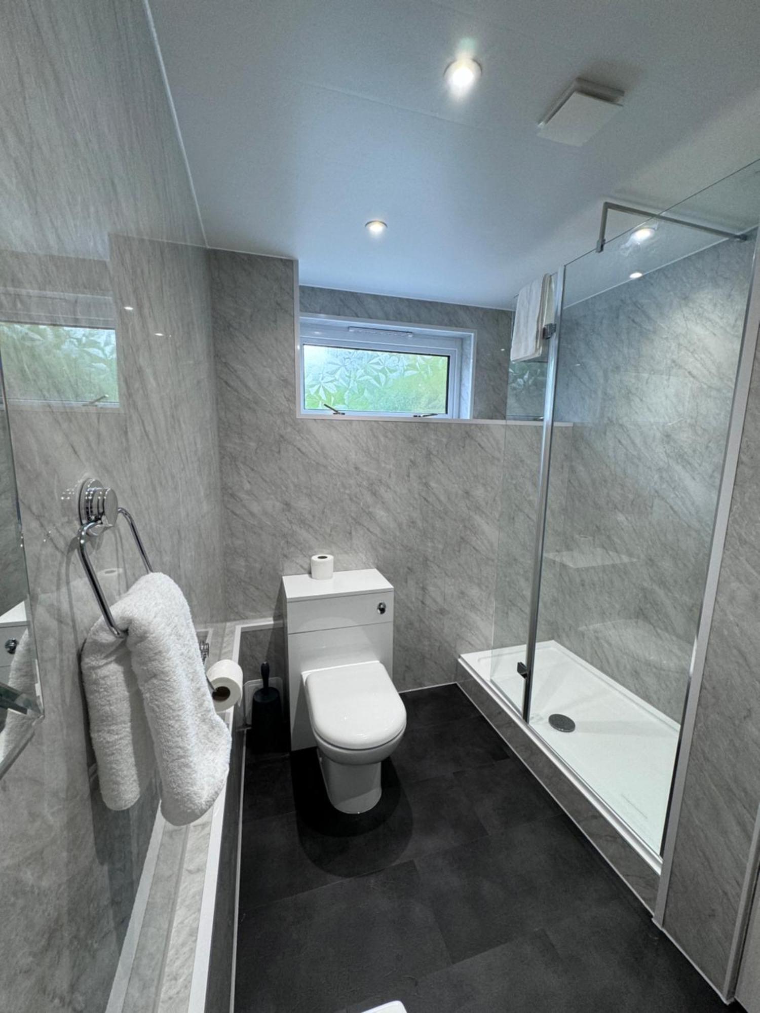 Dysart Sea View Apartment Bagian luar foto